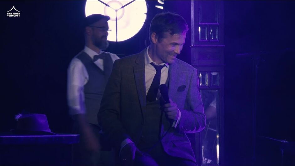 BAR JEDER VERNUNFT: Marc Secara & Band – A FINE ROMANCE! (Premiere 2025)