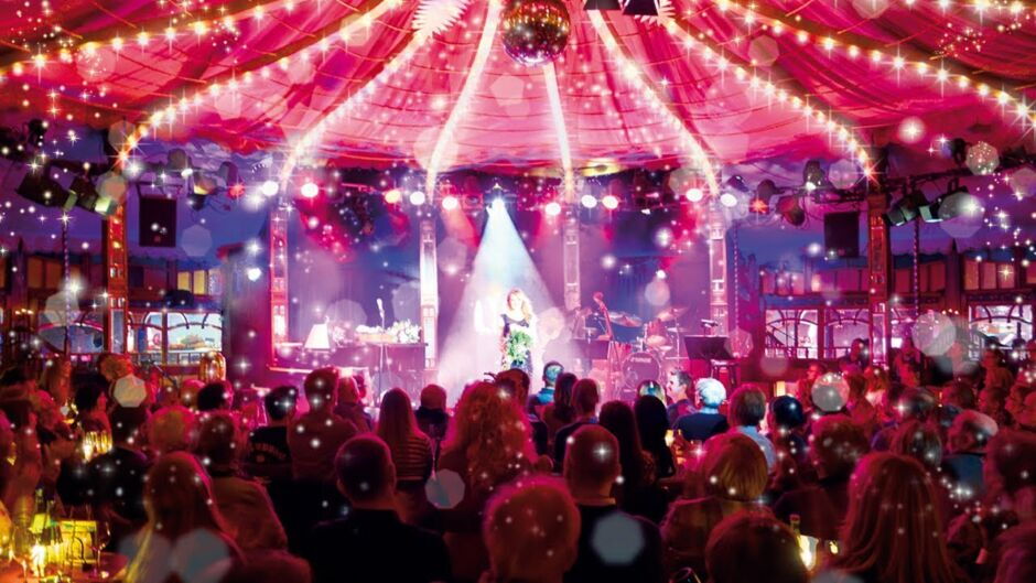 BAR JEDER VERNUNFT Berlin: Die Kunst der Unterhaltung