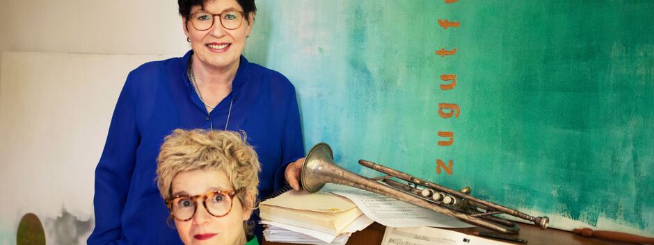 Uschi Brüning und Susanne Betancor in der BAR JEDER VERNUNFT Berlin