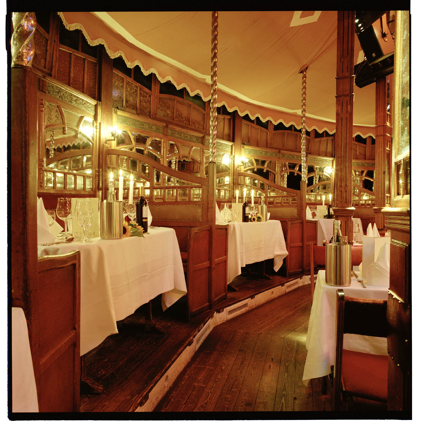 BAR JEDER VERNUNFT | Pressebereich | Presse | Shows & Theater | Bar
